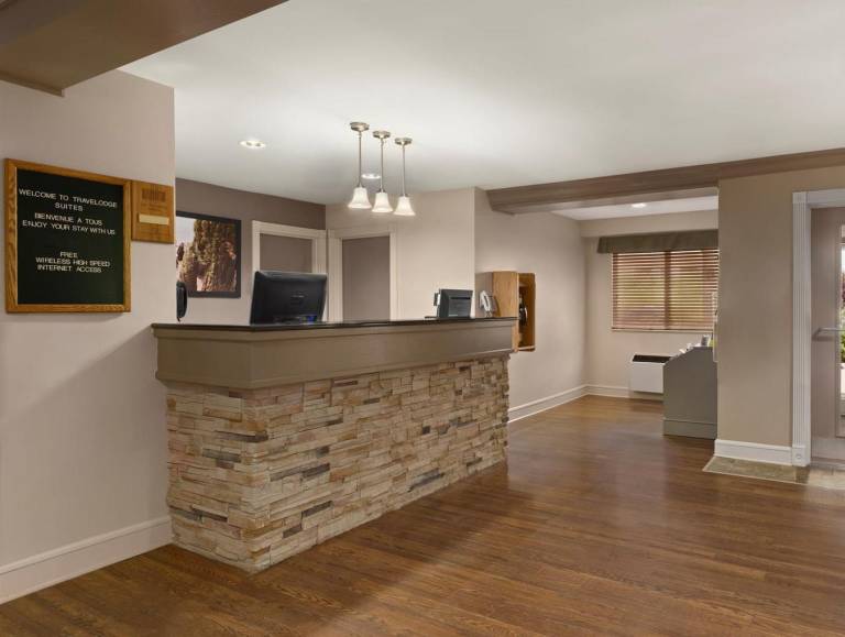 Travelodge Suites by Wyndham Moncton — photo 5