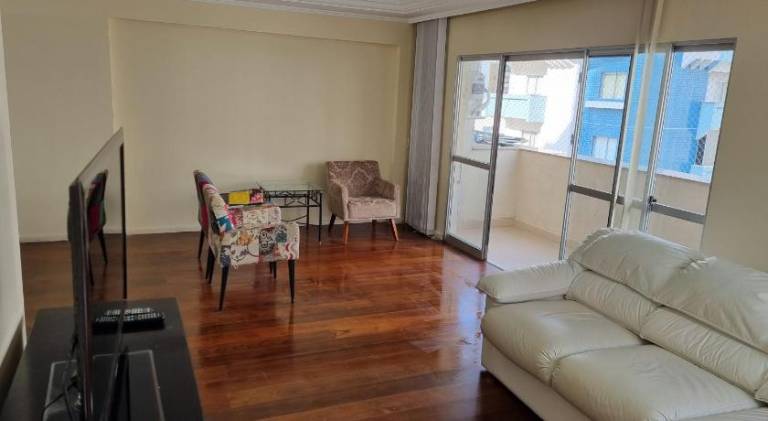 Holiday apartment with 3 rooms for 6 persons — photo 2