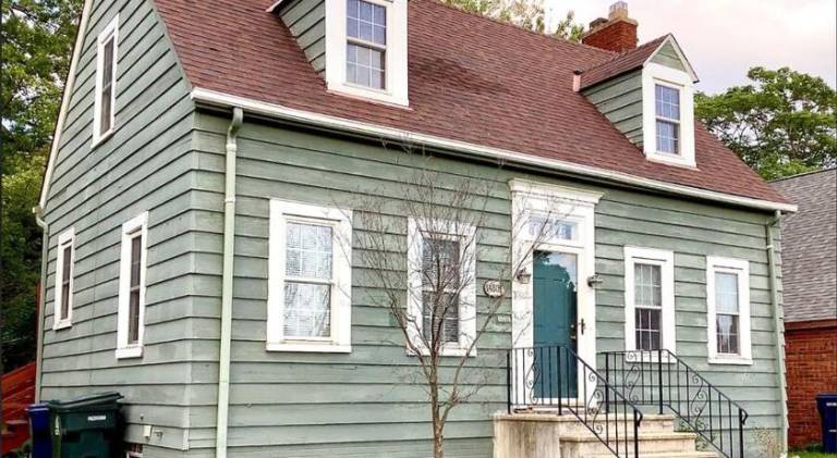 Charming vacation home | Pets allowed in Beachwood, OH