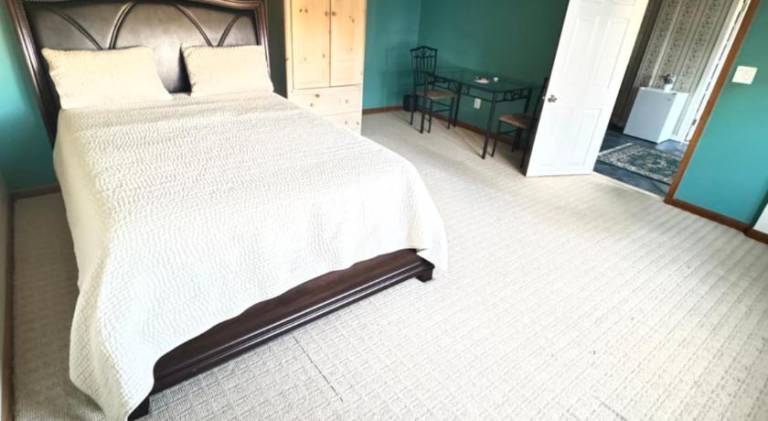 Spacious 3 Bedroom Lakeview Retreat with Private Comfort & Free Parking
