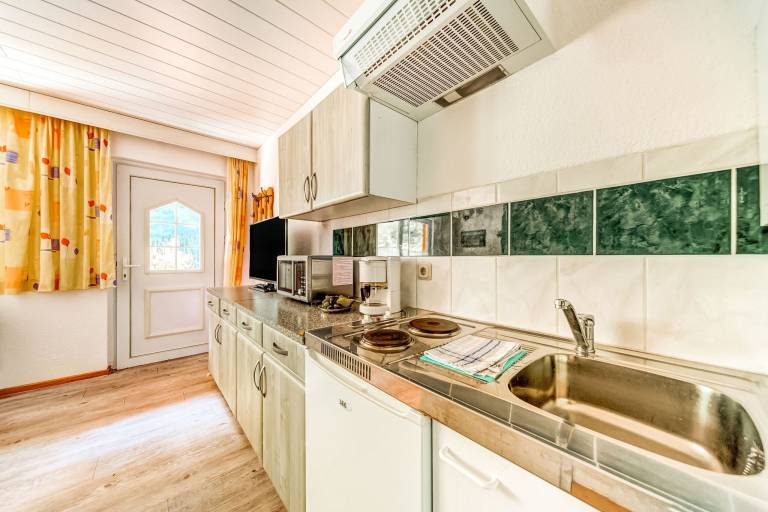 Charming rental apartment with barbeque & yard | Nature view | Pet-friendly — photo 4