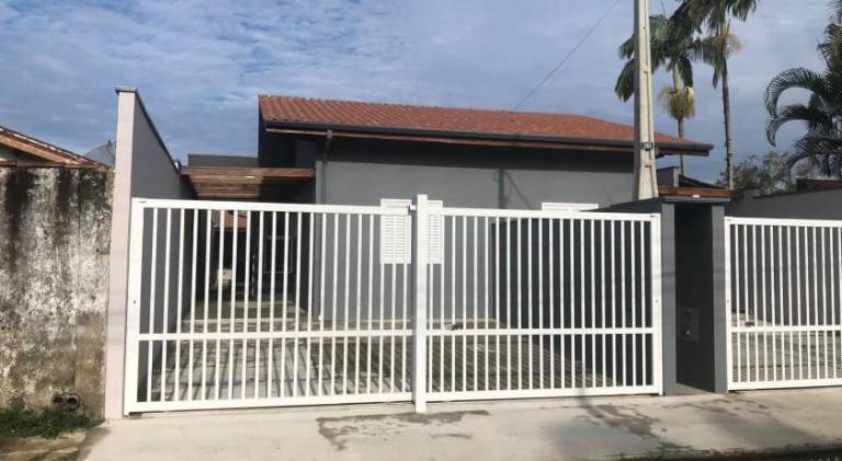 House with 2 rooms for 10 persons in Ubatuba