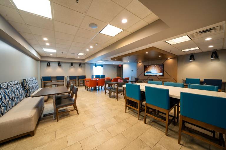 Holiday Inn Express Hotel & Suites Tampa-Oldsmar By IHG — photo 5