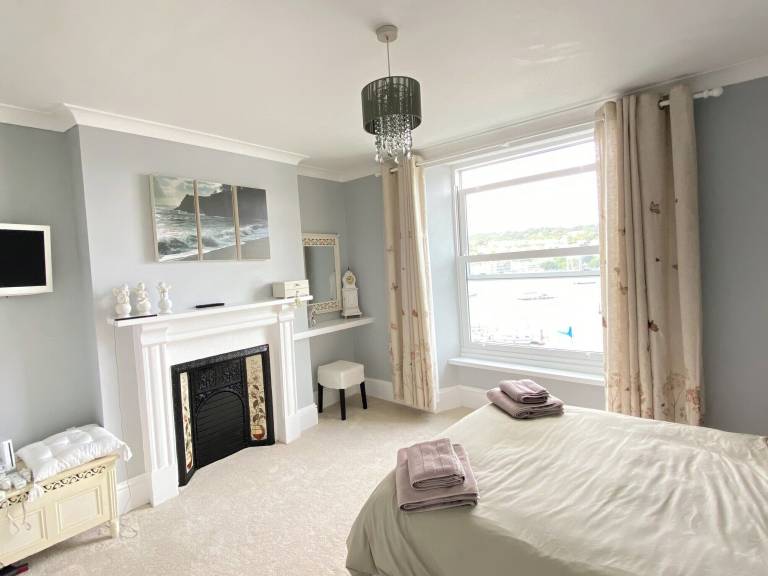 Cottage Dartmouth