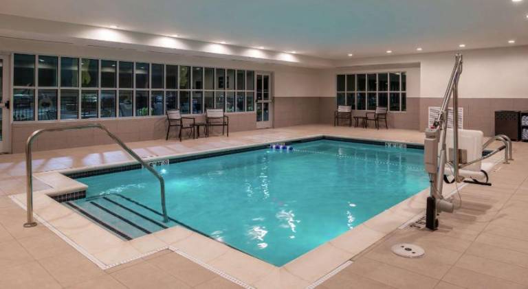 Hilton Garden Inn Kansas City Airport — photo 5