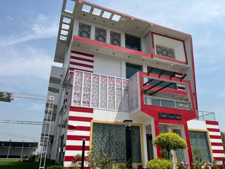 Hotel Green India Residency