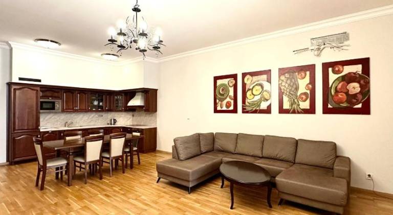 Serviced apartment with garden — photo 5