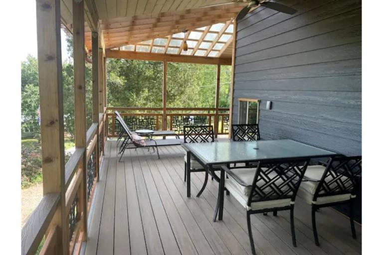 Chalet Avery Creek