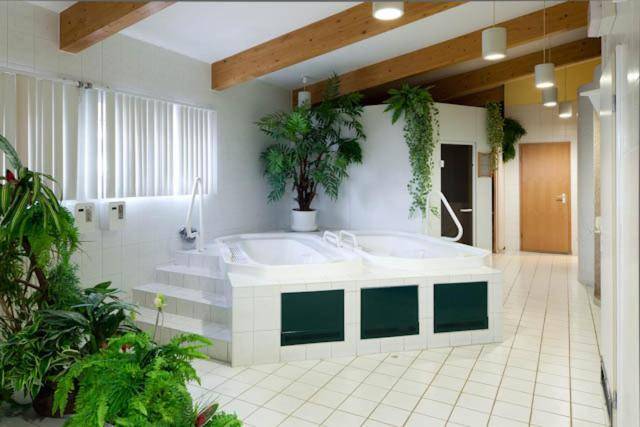 Sporthotel Malchow Hotel Garni HP ist moglich — photo 3