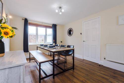 Apartment Ellesmere Port