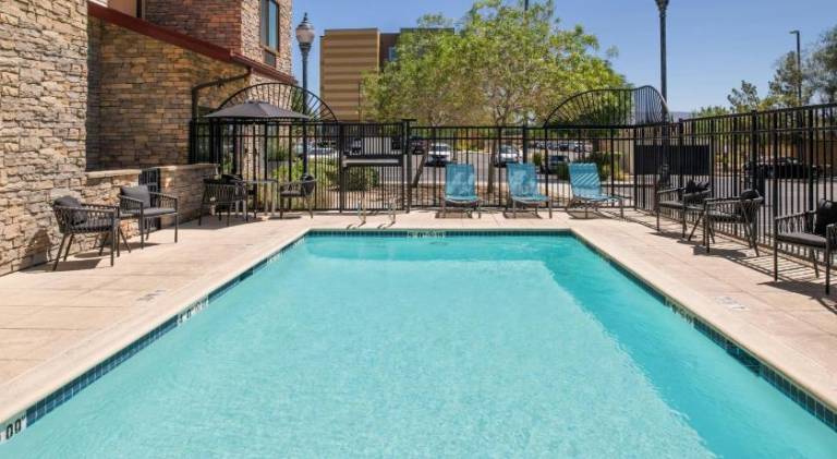 TownePlace Suites by Marriott Lancaster — photo 2