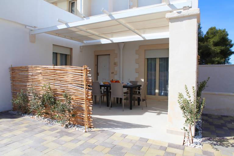 Rental apartment with pool, garden & grill — photo 2
