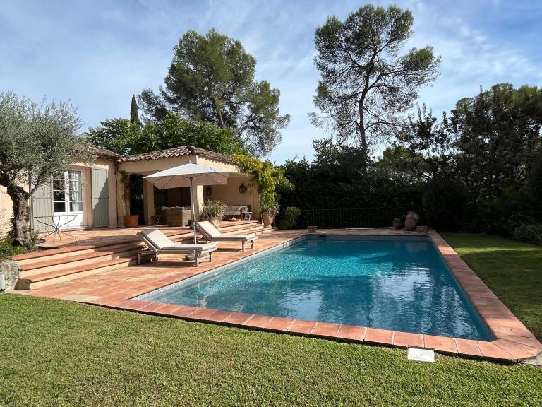 Villa “Les Coteaux” with Private Pool, Wi-Fi, and Air Conditioning — photo 2