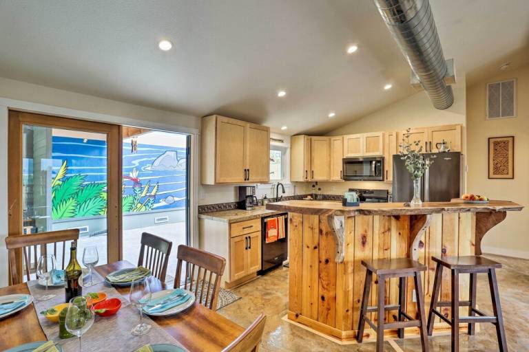 Blue Lake, CA Vacation Rentals from 65 Hometogo