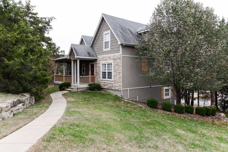 House  Ridgedale