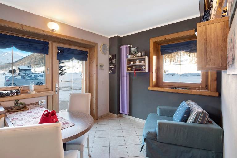 Baita del Sole Appartamento 1 with Mountain View, Wi-Fi, Terrace & Garden — photo 4
