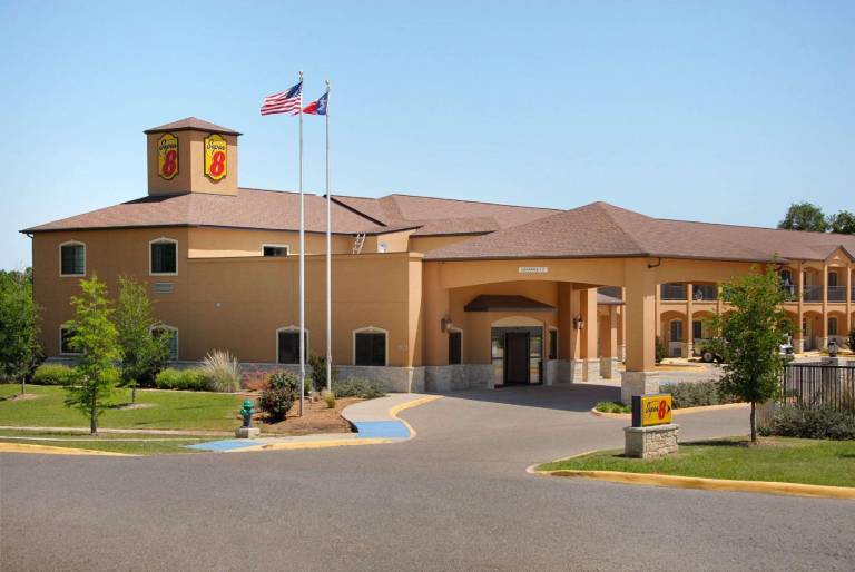 Super 8 By Wyndham Stephenville in Stephenville, TX