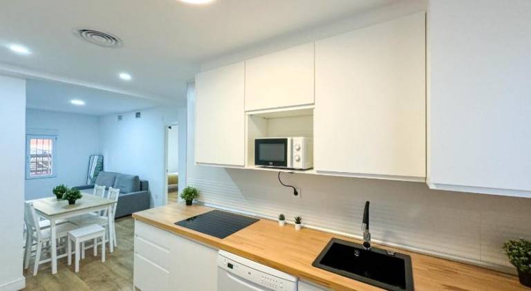 Holiday apartment with 2 rooms for 6 persons — photo 5
