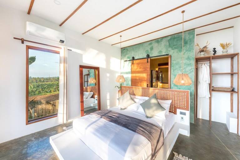 TANAW VILLAS - Luxury 3-Bedroom Villa with Pool — photo 2