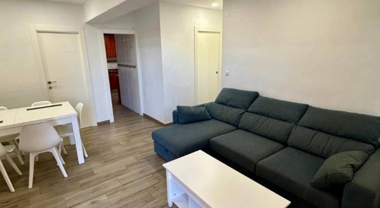 Fully equipped holiday apartment with pool | Next to the beach | Pets are welcome in Cartagena