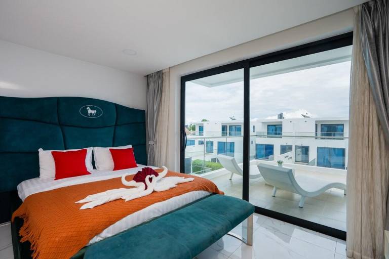 Your Space pool villa — photo 2
