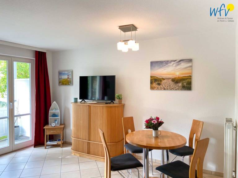 Komfortable Ferienwohnung mit überdachtem Balkon und familienfreundlicher Ausstattung in Binz — photo 3