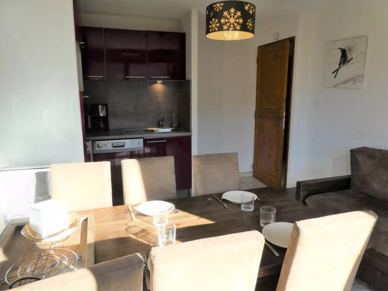 Holiday apartment with 2 rooms for 6 persons — photo 3