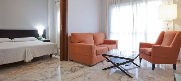 Aparthotel Sevilla Este