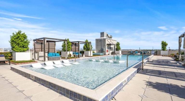 Wonderful apartment with pool | Suitable for remote work | Dogs allowed — photo 3