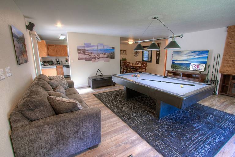 Sadie's Hustle Walk to Beach-Pool Table NVH0823 — photo 4