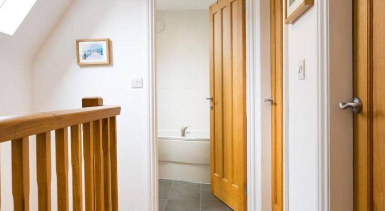 House with 3 rooms for 5 persons — photo 4