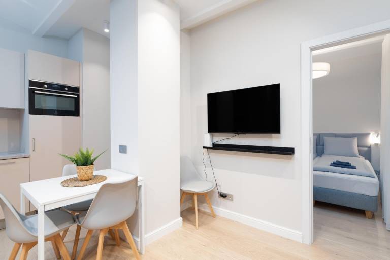 Fully equipped lovely apartment | Next to Nativity Cathedral | Pets allowed — photo 3