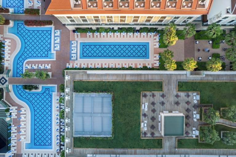 Resort Side