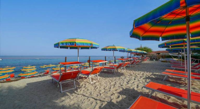 Lovely holiday apartment with barbeque & garden | Beach nearby | Pets are welcome — photo 3