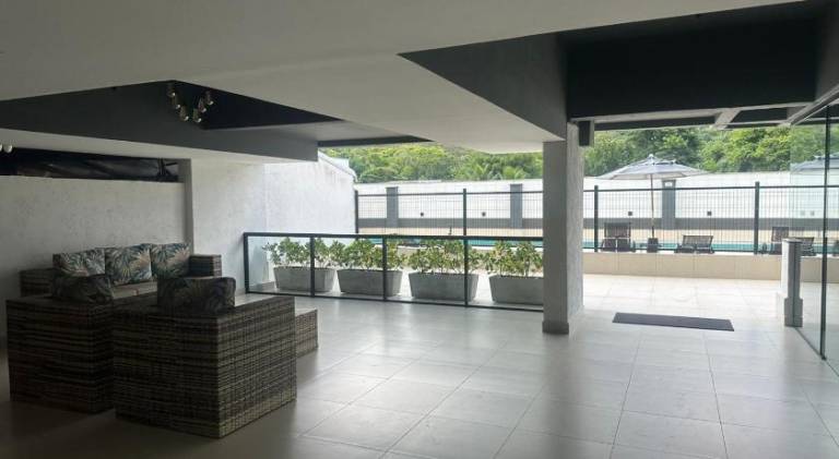 Rental apartment with pool — photo 4