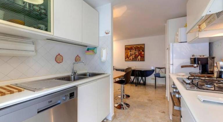 Holiday apartment with 2 rooms for 6 persons — photo 5