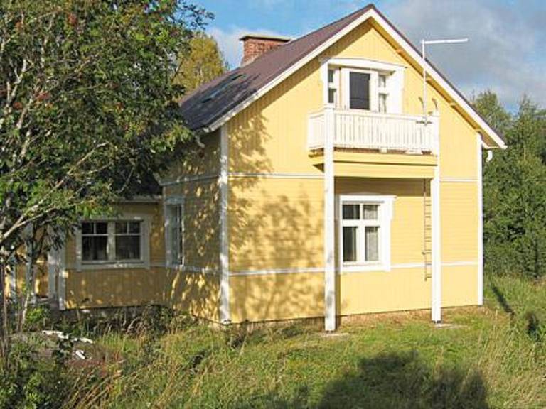 Big vacation home with sauna | Nature view | Pets are welcome in Jyväskylä