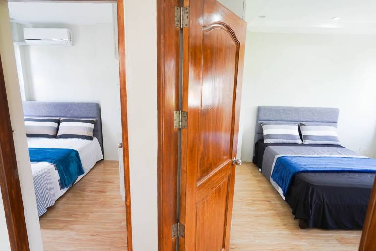 180 m&sup2; Privatzimmer