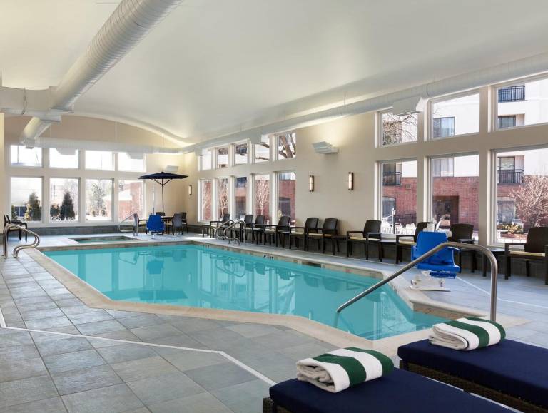 Homewood Suites by Hilton Burlington — photo 3