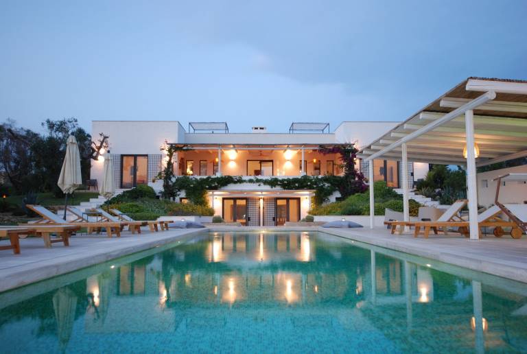 Villa Parabita