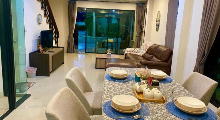 Modern&Peace full home 4BR near Airport — photo 4