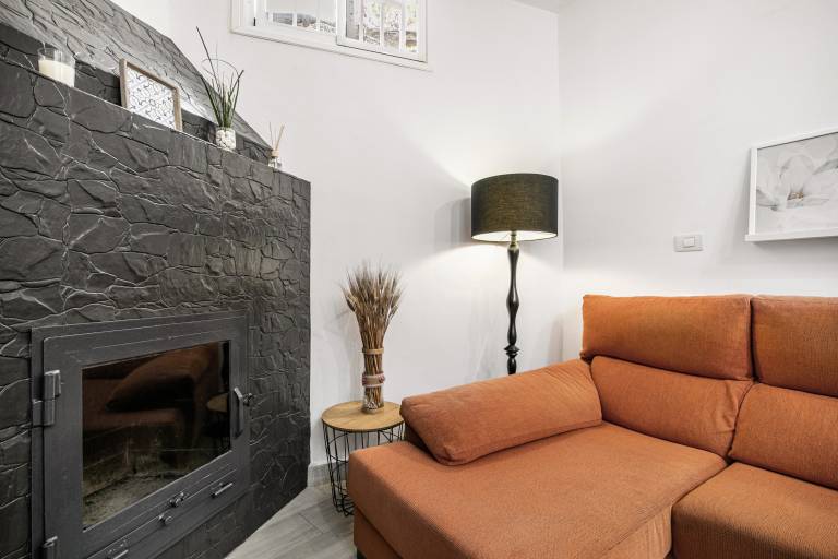 Vacation home with BBQ, patio & fast internet | Suitable for remote work | Pets are welcome — photo 3