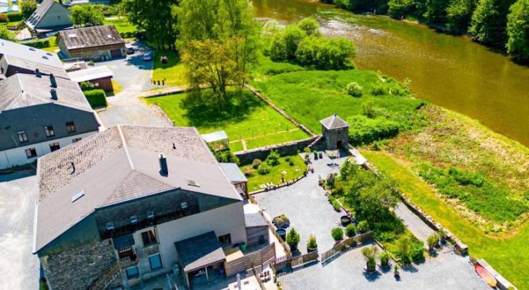 Beautiful vacation home | Pets are welcome in Bouillon