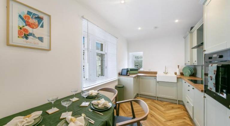 Ivory Court Suite - Grampian Lettings — photo 3
