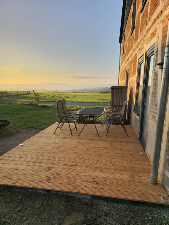 Rental apartment with grill, yard & patio | Garden view | Suitable for remote work — photo 3