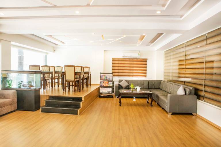 280 m&sup2; Apartment mit Hotelservice