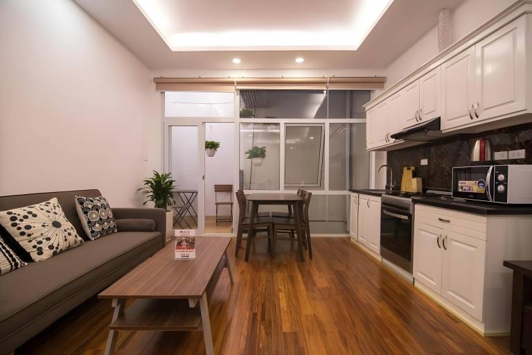 Rental apartment | Next to St. Joseph's Cathedral | Pets allowed — photo 5