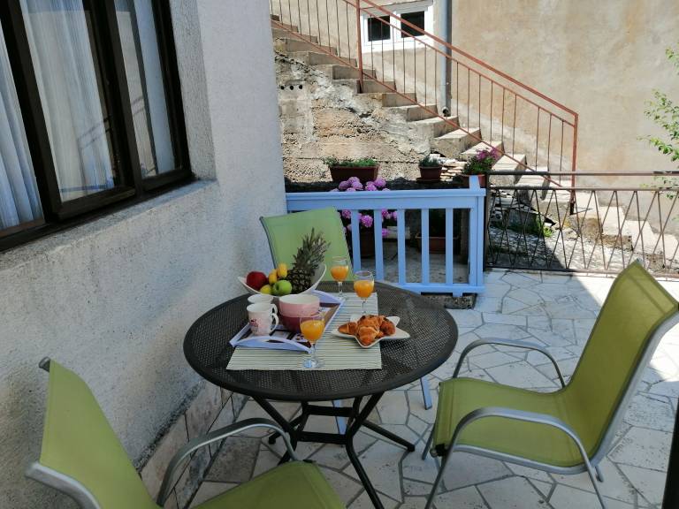 Rental apartment with terrace | Sea view — photo 2