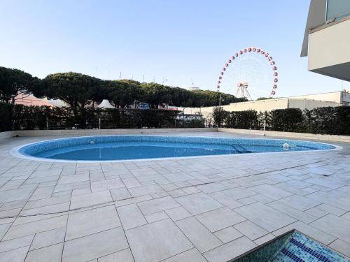 Apartment with pool & patio | Beach nearby | Pet-friendly — photo 4