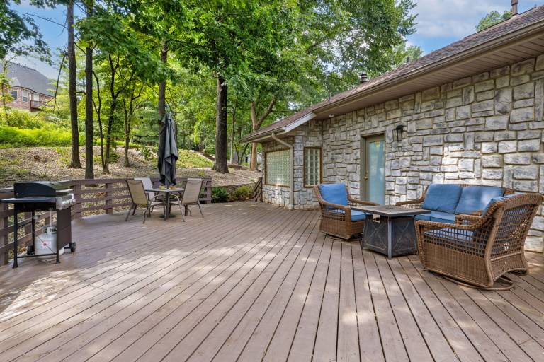 Vacation home with pool & sauna — photo 4